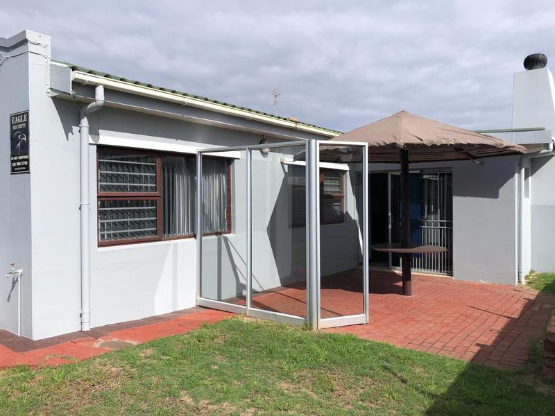 3 Bedroom Property for Sale in De Kelders Western Cape
